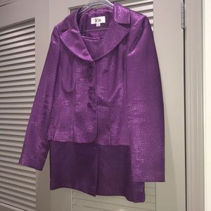 Two piece skirt and matching jacket